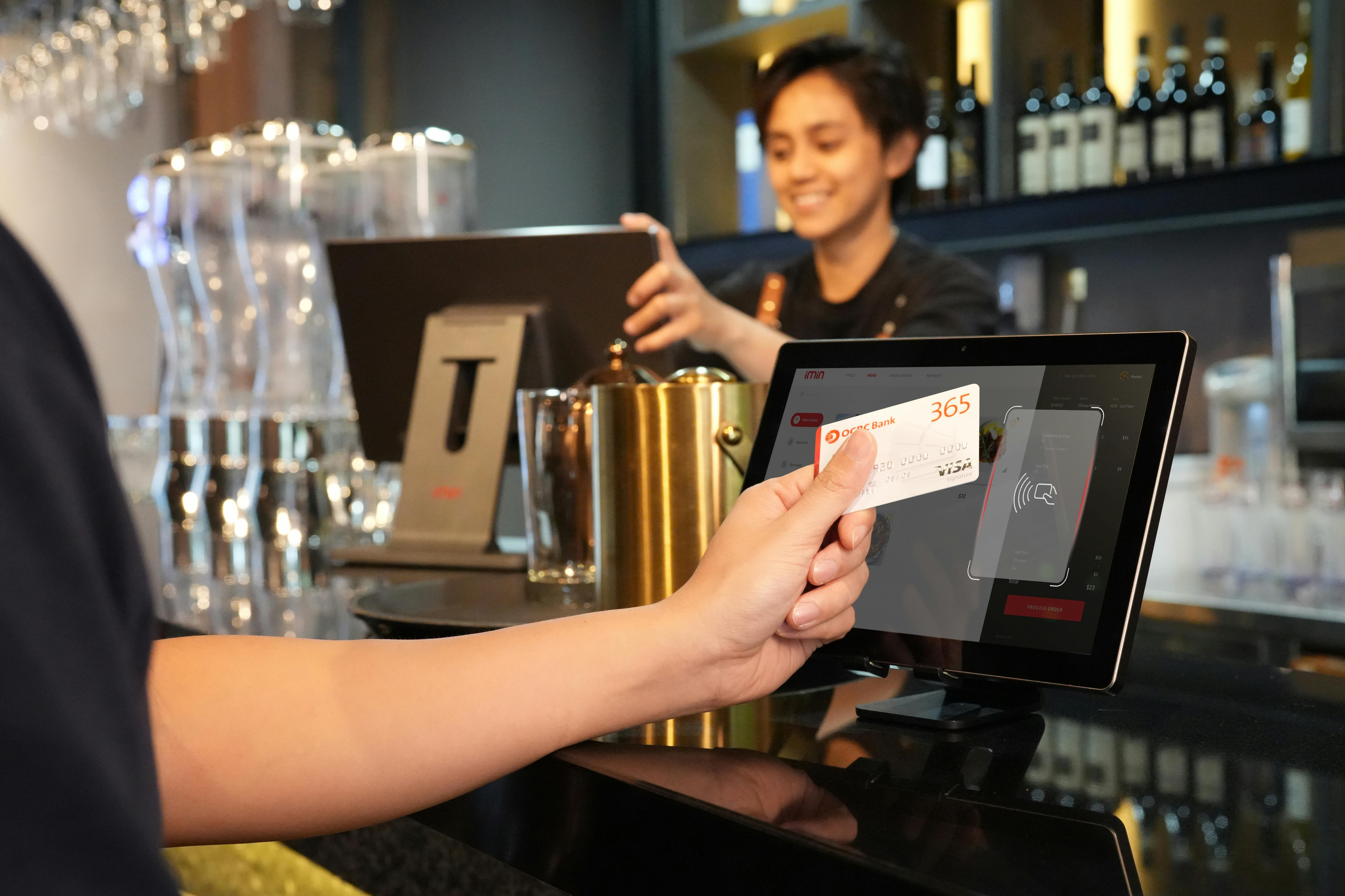 How Restaurants and Coffee Shops Can Gather and Document Business Data