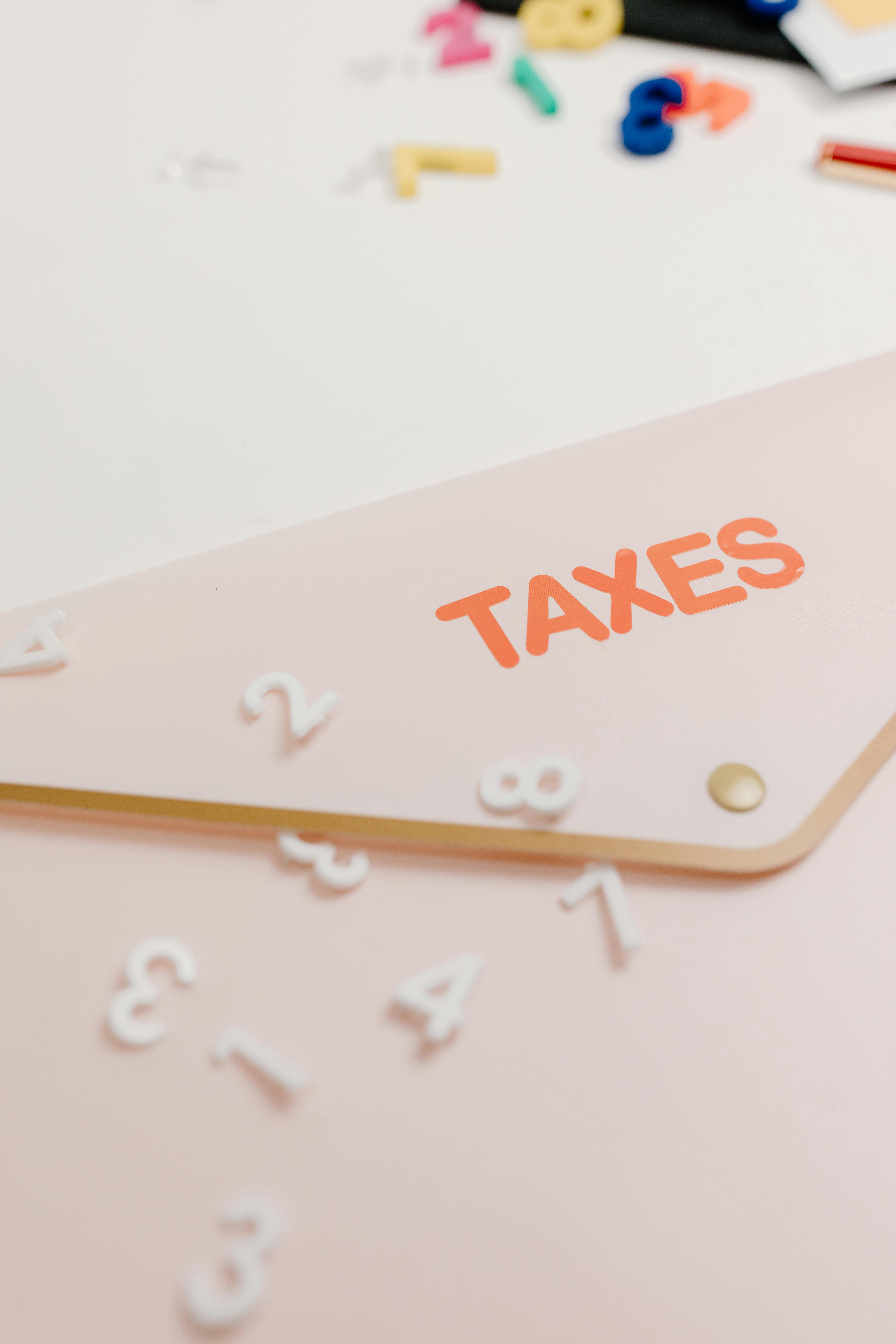 R&D and Tax Treatment: How Small Businesses Benefit in Canada and the United States